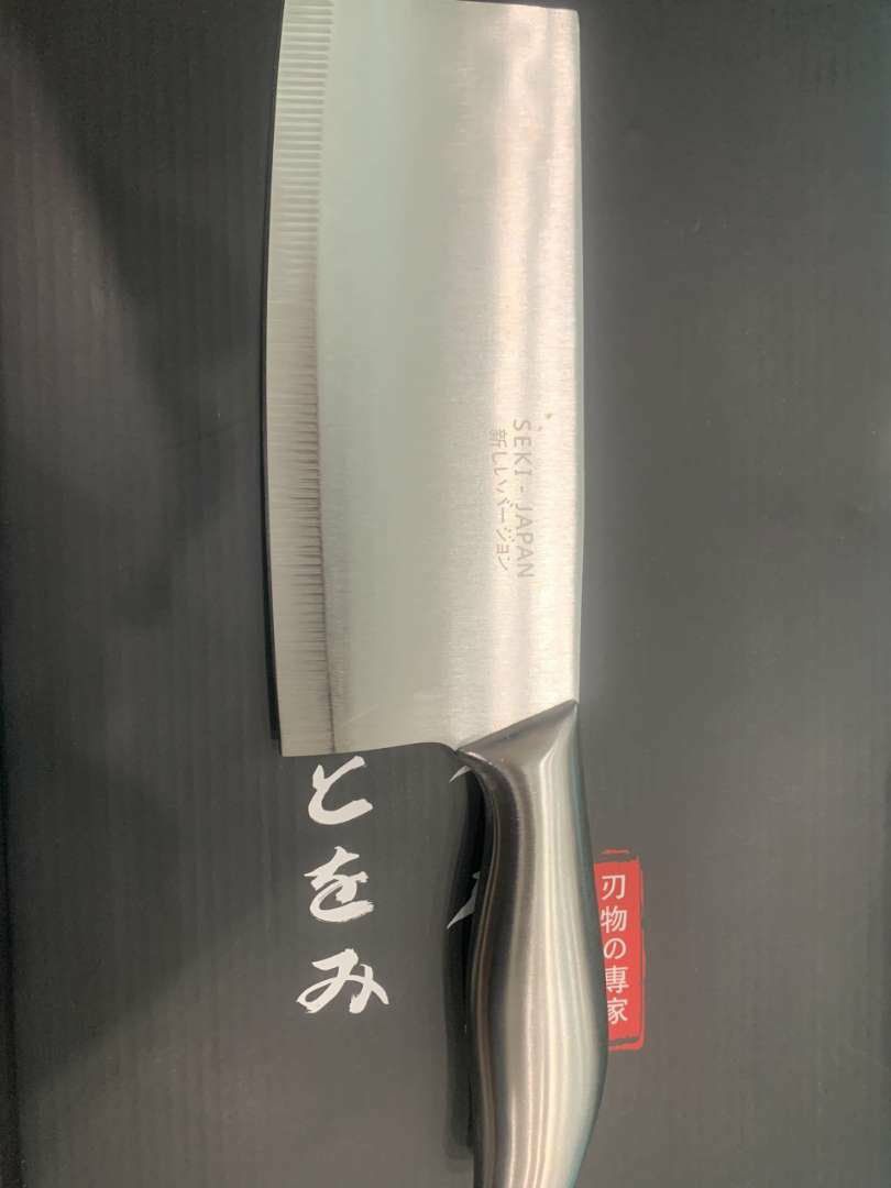 Vừa mới nhận hàng xong cái thấy sử dụng qua thấy cái nào cũng rất tốt nên chạy vào lấy điện thoại vào đánh giá cho shop liền 5 sao về hàng tốt, chất lượng