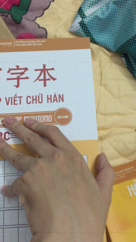 Sách rất đẹp, rất xịn, mình mới lấy sách về vào file thấy ổn, mong sau này không bị mất file nghe. 10 điểmmmm