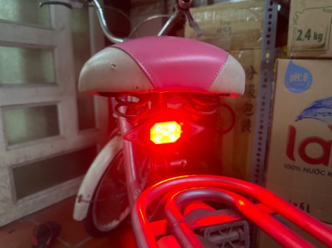 Hàng mới nhận thấy rất ok, còn độ bền sử dụng thời gian mới biết. Cho shop 5 sao