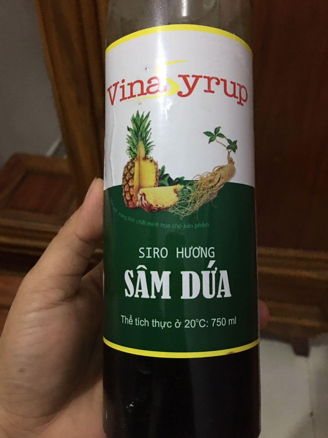 Lên màu xanh lá chuẩn đẹp 
Mùi thơm
Giao hàng thì quá chậm chạp