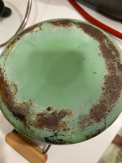 Sản phẩm quá tệ so với giá tiền, chỉ nấu 1 2 hôm là rỉ sét, ngâm nước không được, nói chung là không nên mua