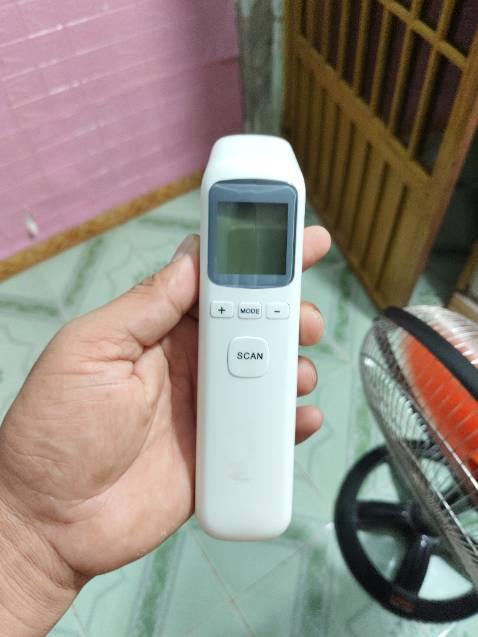 Mấy không Sài được cho pin vào không mở lên nguồn