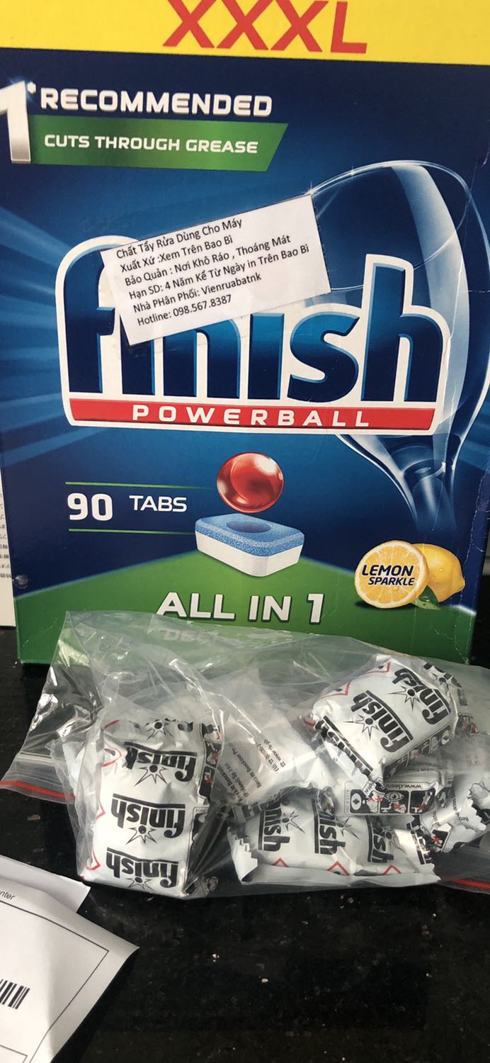 Tuy do dịch nhận hàng hơi lâu nhưng khi nhận được sản phẩm thì rất hài lòng. Nhất là cách đóng gói sản phẩm cẩn thận. Nhưng mình hơi thắc mắc là hộp 90 hay 100 viên có gì khác nhau k ạ. Mình nhận đc hộp 90 viên thêm 10 viên lẻ bên ngoài.