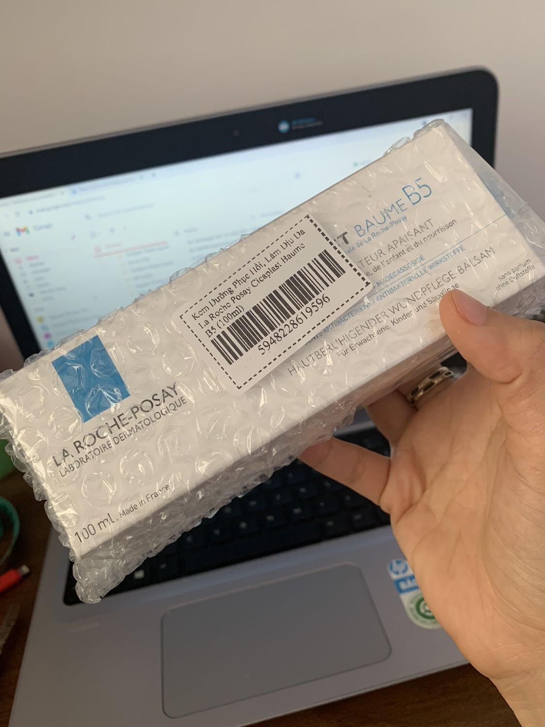 Tiki giao hàng đúng hẹn. Sản phẩm đóng gói kỹ. HSD đến 12/2023. 
Chất lượng sản phẩm thì phải xài mới đánh giá được nhưng đọc review ổn và cũng được bạn bè giới thiệu xài