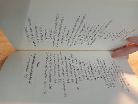 Sách giao nhanh và bìa siêu xinhh. Mình cứ tưởng sách sẽ phân tích các bài thơ của Nguyễn Khuyến cơ, nhưng hoá ra chỉ có thơ thôi. Mà thơ của ông hay kinh:">. Mua sách về vì năm nay học chương trình mới, thi văn bản ngoài sách, mua về đọc để thêm kiến thức 🥹