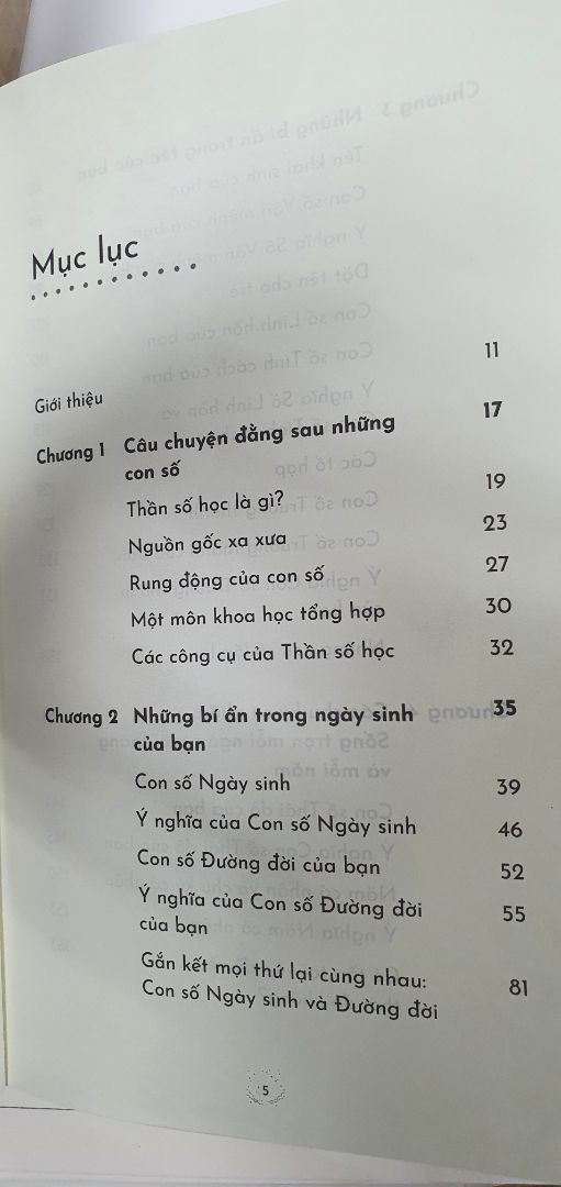 Sách viết khá ngắn gọn, súc tích, tính ứng dụng cao. Một số thuật ngữ khác so với cuốn của cô LNQH nên phải tìm hiểu và đối chiếu.