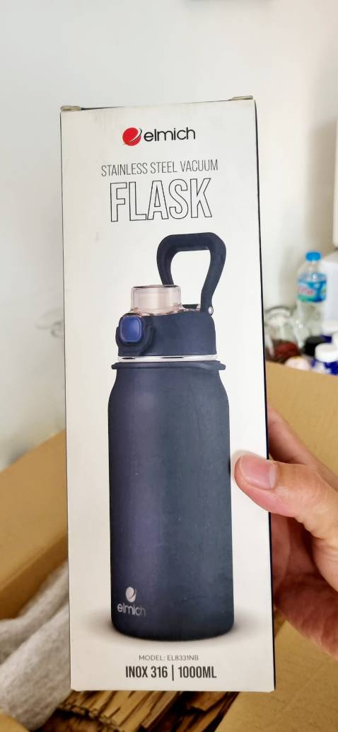 Tiki đóng hàng vô cùng cẩn thận, thực sự rất ít thấy đơn vị nào cẩn thận đến vậy. SP chất lượng cao, mẫu mã đẹp, giữ nhiệt rất lâu!