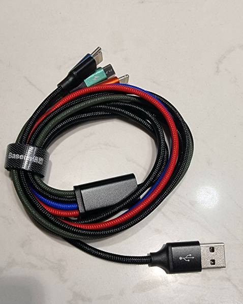 Trong muôn vàn sản phẩm thuộc các thương hiệu khác nhau trôi nổi trên thị trường, hy vọng Baseus là một trong những thương hiệu khá hơn đa phần các thương hiệu đại trà và kém chất lượng khác