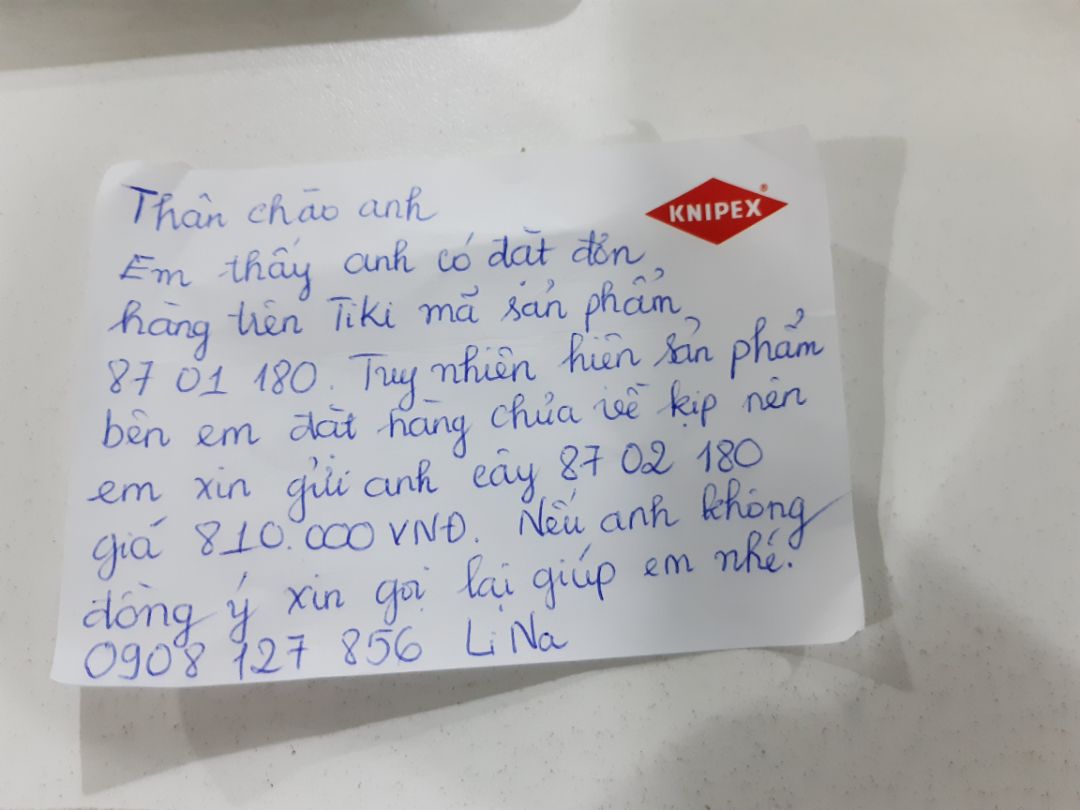 dễ thương ?, mình mua sản phẩm 730k mà ko có, nên được chuyển cái 810k luôn dễ thương ?, mình mua sản phẩm 730k mà ko có, nên được chuyển cái 810k luôn