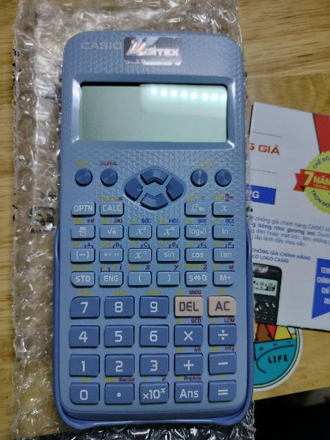 Màn hình hiển thị rõ nét, phím không trôi nhạy, giao hàng nhanh, đóng gói cẩn thận, bảo hành đầy đủ