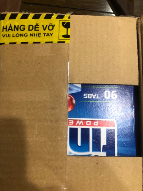 Sản phẩm được bọc gói cẩn thận, bao bì mẫu mã đúng như hình quảng cáo, shop còn tặng kèm 10 viên khuyến mại bên ngoài dùng thử! Mình đã rửa máy rửa bát hôm nay, khá sạch và thích! Giao hàng đúng hạn, mọi thứ đều ổn! Mình rất hài lòng! Cảm ơn shop nhiều! Sẽ tiếp tục ủng hộ các bạn!