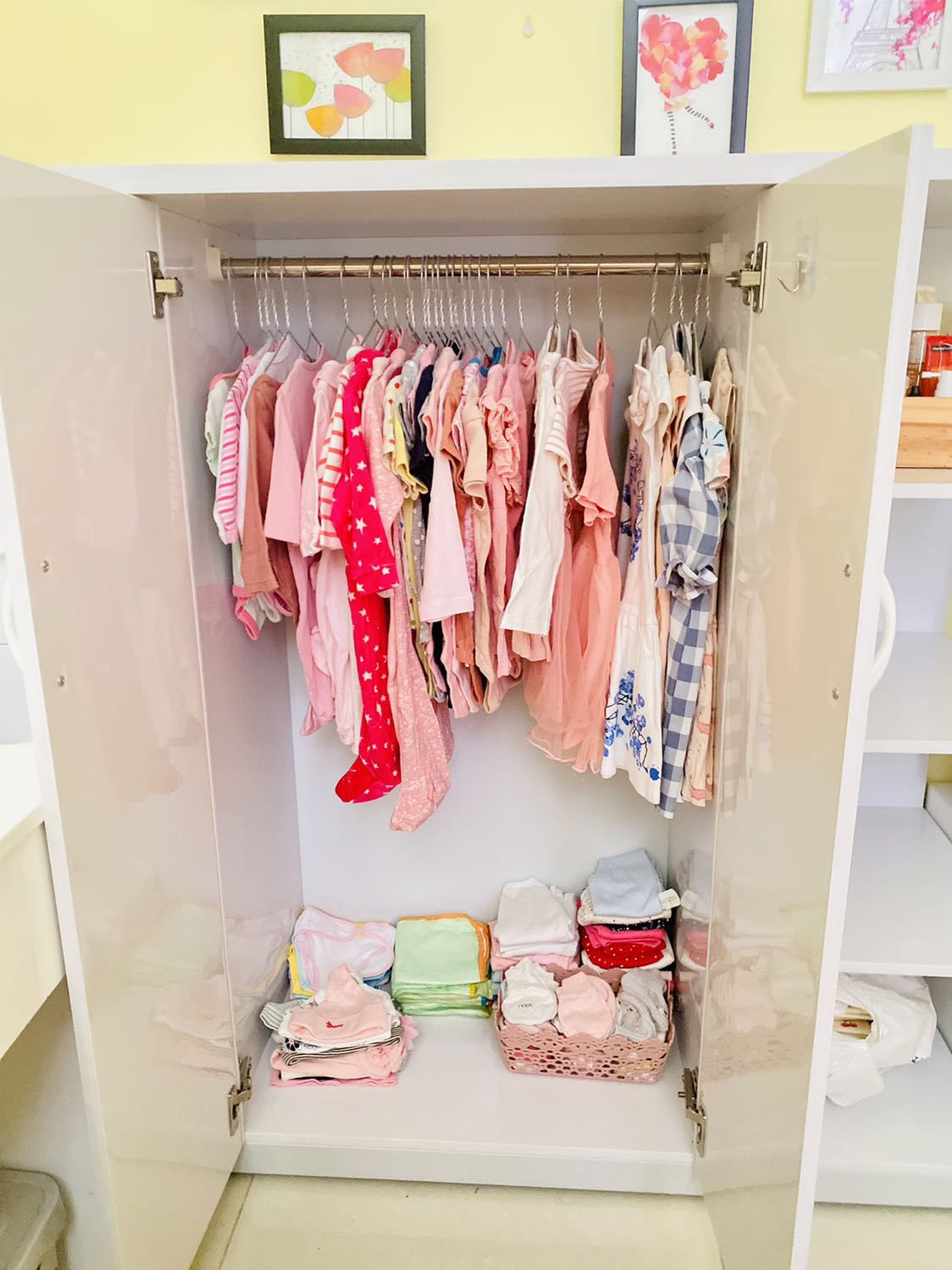 Tủ giao thiếu mất kệ ở phía trong tủ cánh, nhắn tin báo Shop nhưng Shop ko phản hồi Tủ giao thiếu mất kệ ở phía trong tủ cánh, nhắn tin báo Shop nhưng Shop ko phản hồi