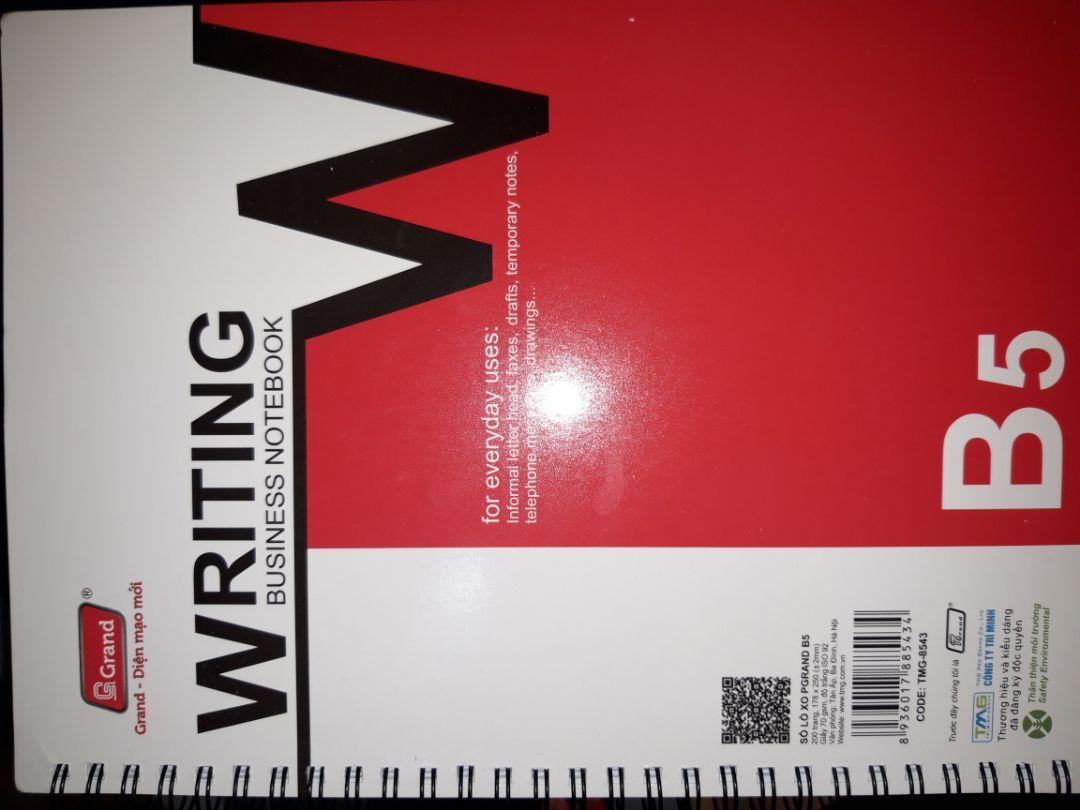 bình thường, giới thiệu sp là 200 tờ nhưng thực sự chỉ có 100 tờ 200 trang 100 tờ là 40k là đắt như *** đảo vậy