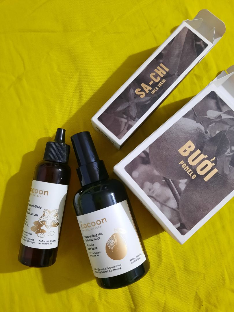 Bao bì đẹp, sản phẩm có mùi đặc trưng. Do mới sử dụng trong thời gian ngắn nên cũng chưa biết hiệu quả đến đâu. Bước đầu thì ko bị bết tóc nên có thể dùng thường xuyên