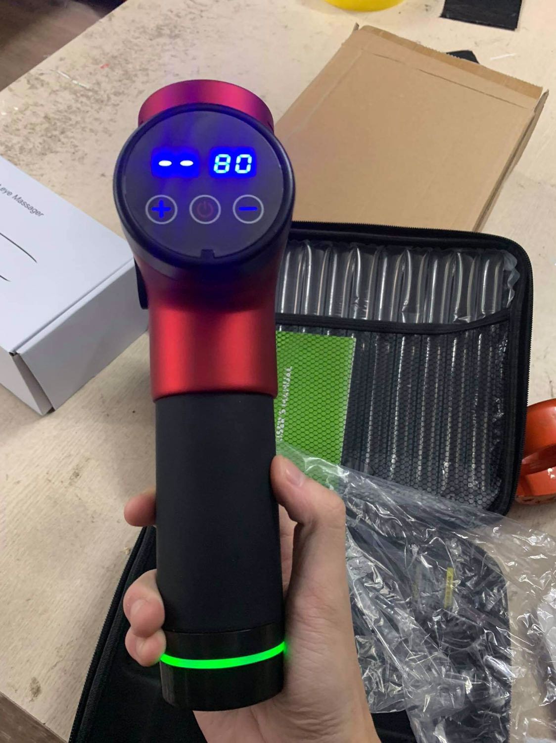 Mình đã mua rất nhiều sản phẩm của shop. Thật sự lần nào cũng ưng ý. Sản phẩm chất lượng, dễ sử dụng ạ. Shop tư vấn rất nhiệt tình. Mới dùng lần đầu tiên thôi mà cảm giác đau nhức ở vai gáy giảm hẳn. Sẽ ủng hộ shop dài dài ạ. Cảm ơn shop ❤️❤️❤️