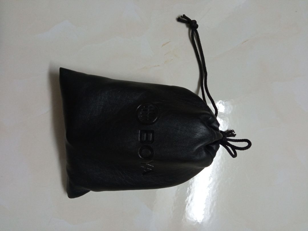 Mic thu âm thì ok đó mà sao 2 tuần rồi chưa thấy gửi hóa đơn cho mình??