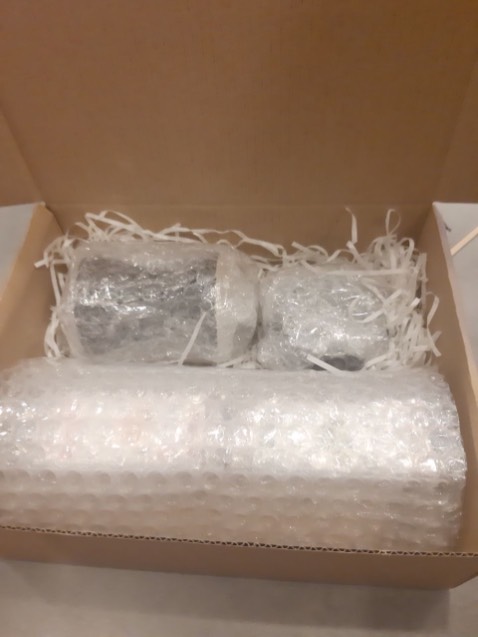 Do hàng dễ vỡ nên lúc đầu đặt hàng lo lắm, nhận hàng về mới yên tâm - shop gói kỹ nên không sao 👍Mẫu đèn xong rất đẹp, tối chill chill đốt lên rất thư giãn nha mn 😁
Tiki giao hàng nhanh, anh shipper đẹp trai, 10 điểm Do hàng dễ vỡ nên lúc đầu đặt hàng lo lắm, nhận hàng về mới yên tâm - shop gói kỹ nên không sao 👍Mẫu đèn xong rất đẹp, tối chill chill đốt lên rất thư giãn nha mn 😁
Tiki giao hàng nhanh, anh shipper đẹp trai, 10 điểm