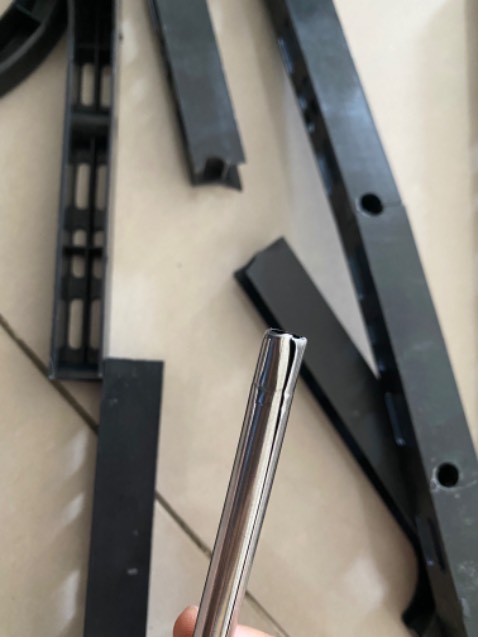 Hàng giao gãy vỡ không. Hàng dỏm, tệ 
Vừa nhận đã ko dùng được