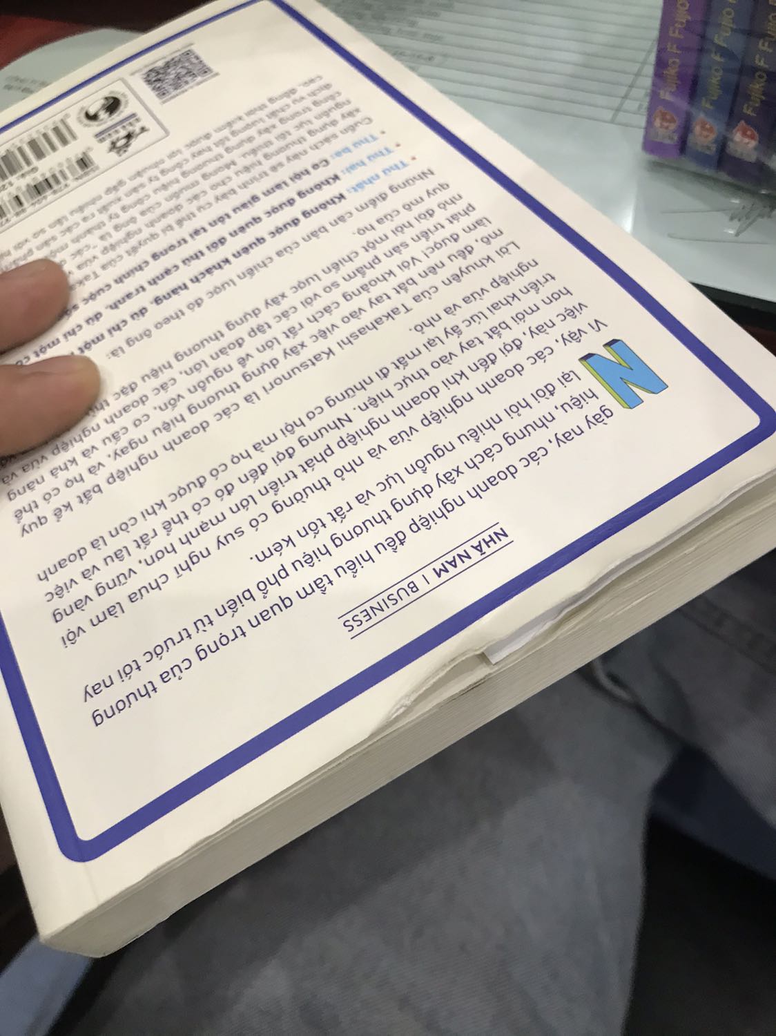 Sản phẩm giống như đã bị mở ra trước khi giao. Tôi rất không hài lòng về việc này. Nếu sản phẩm có giá trị cao thì sẽ bị đánh tráo hay trộm mất. Đã mua tại tiki nhiều lần mà sao lần giáp hàng này tệ quá
