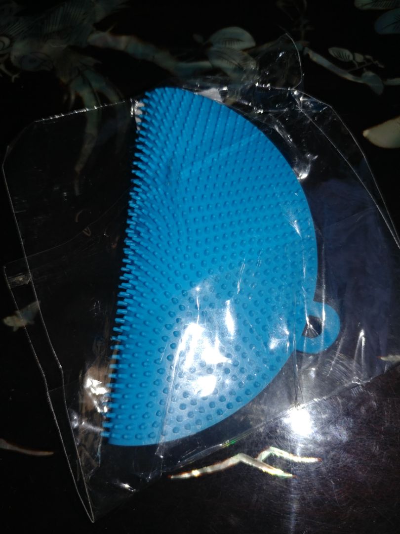 nhìn dễ thương. nhỏ nhỏ. mỏng mảnh. chưa sử dụng. hàng giao khá nhanh. người giao hàng thân thiện. nói chung là ổn.