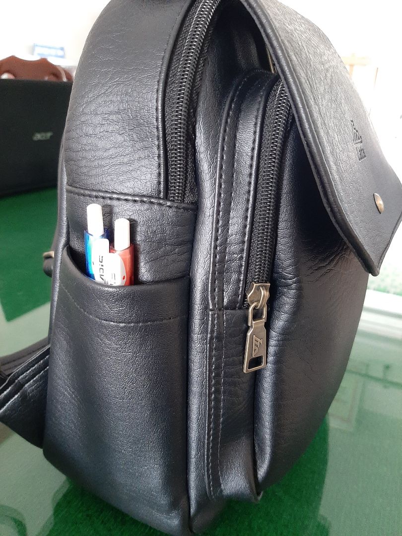 Chất lượng ok, dày dặn, chắc chắn. Đẹp, bền. Giá phải chăng. Sẽ tiếp tục ủng hộ shop, cũng như nhãn hiệu Lata