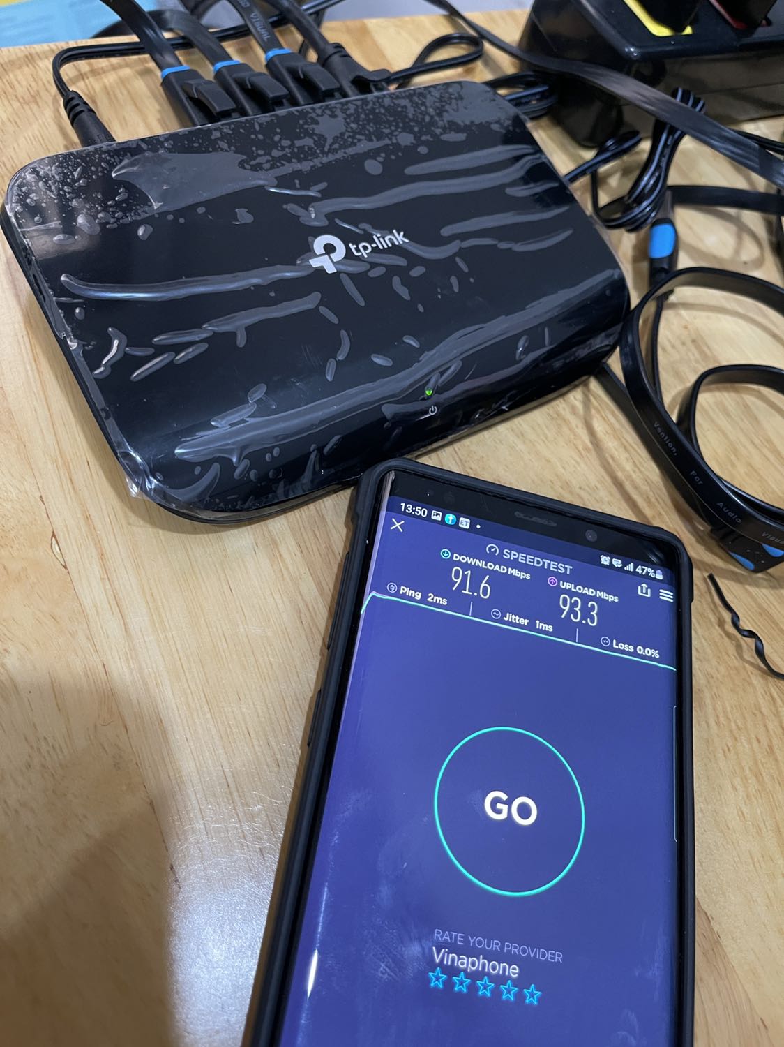 Tiki giao hàng thật nhanh chóng và cẩn thận bao bì. Sản phẩm *** rất OK. Đã dùng thử hơn 3 tiếng đồng hồ. Thiết bị hoạt động ổn định. Rất hài lòng. Cảm ơn shop và Tiki.