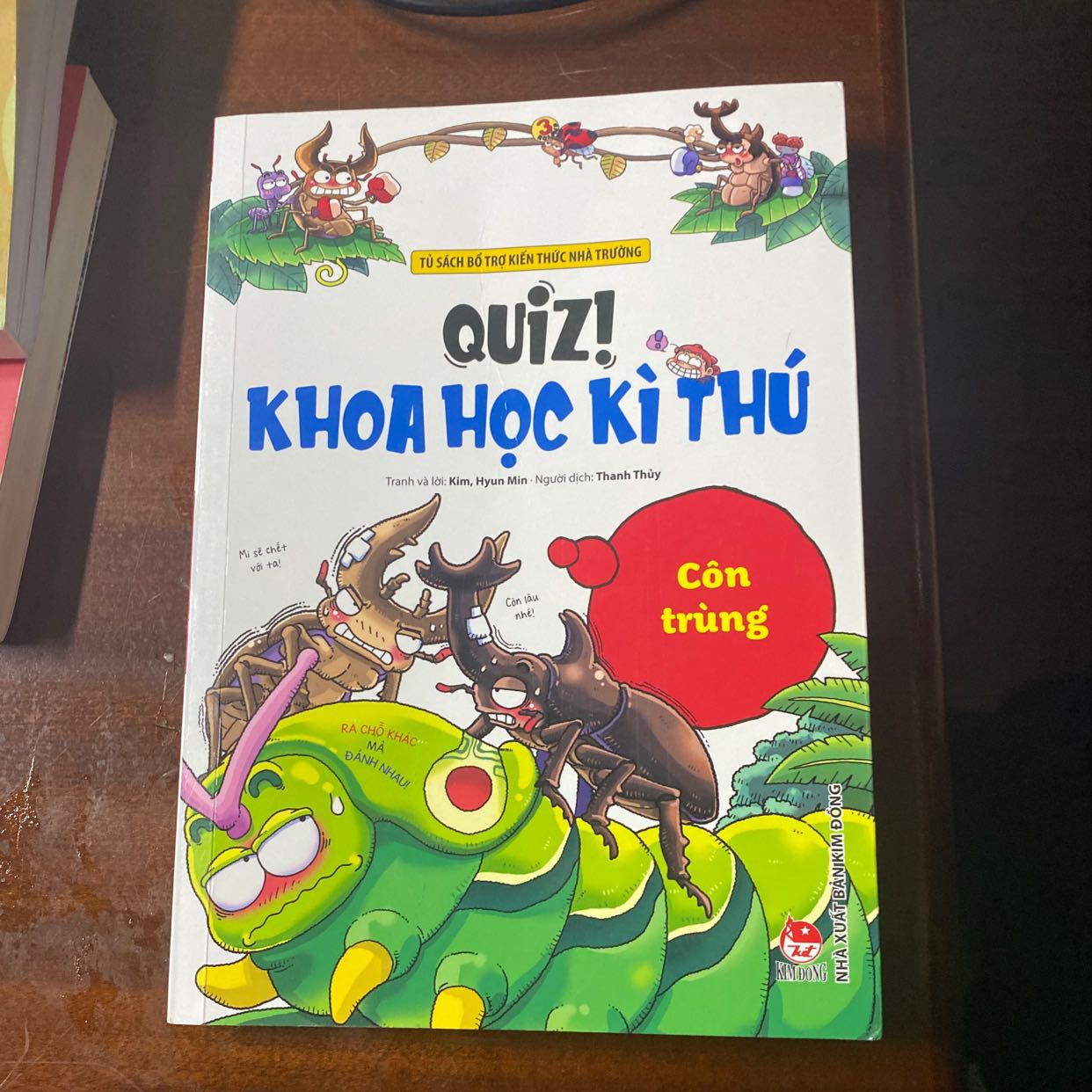 Mình rất thích sản phẩm này vì nó mang lại lợi ích khi đọc khoing hề gây chán nản và có những chi tiết rất buồn cười làm cho con mình càng thích hơn