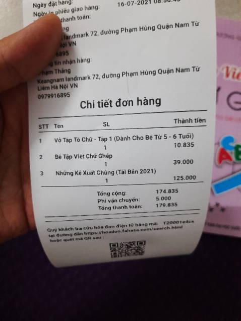 Mình mua combo 3 cuốn bé tập viết nhưng khi nhận hàng thì chỉ nhận được 1 cuốn Bé tập viết chữ ghép. Mua sách của fahasha nhiều chưa bao giờ bị như này nên lần này cũng không quay lại video quá trình mở gói hàng