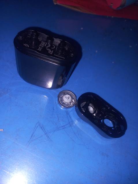 Tháo lưỡi cắt ra vệ sinh giờ lắp vào không khớp xin hướng dẫn