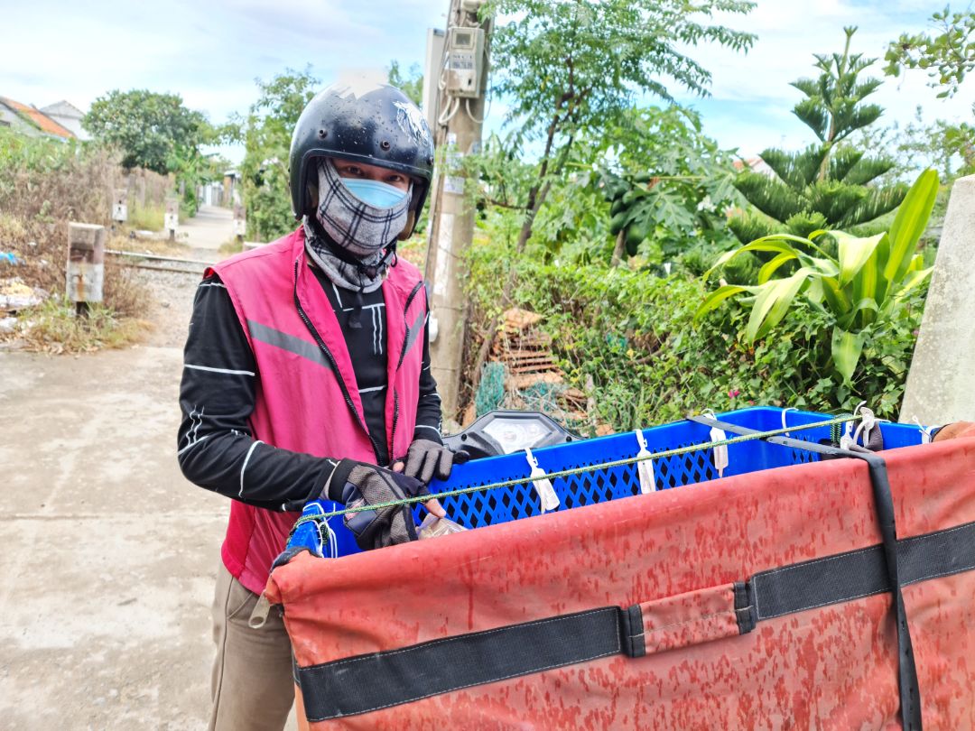hành tốt, nhưng hơi ngứa sau khi ngâm chân, ngâm lâu bị nổi mẩn đỏ rất ngứa hành tốt, nhưng hơi ngứa sau khi ngâm chân, ngâm lâu bị nổi mẩn đỏ rất ngứa