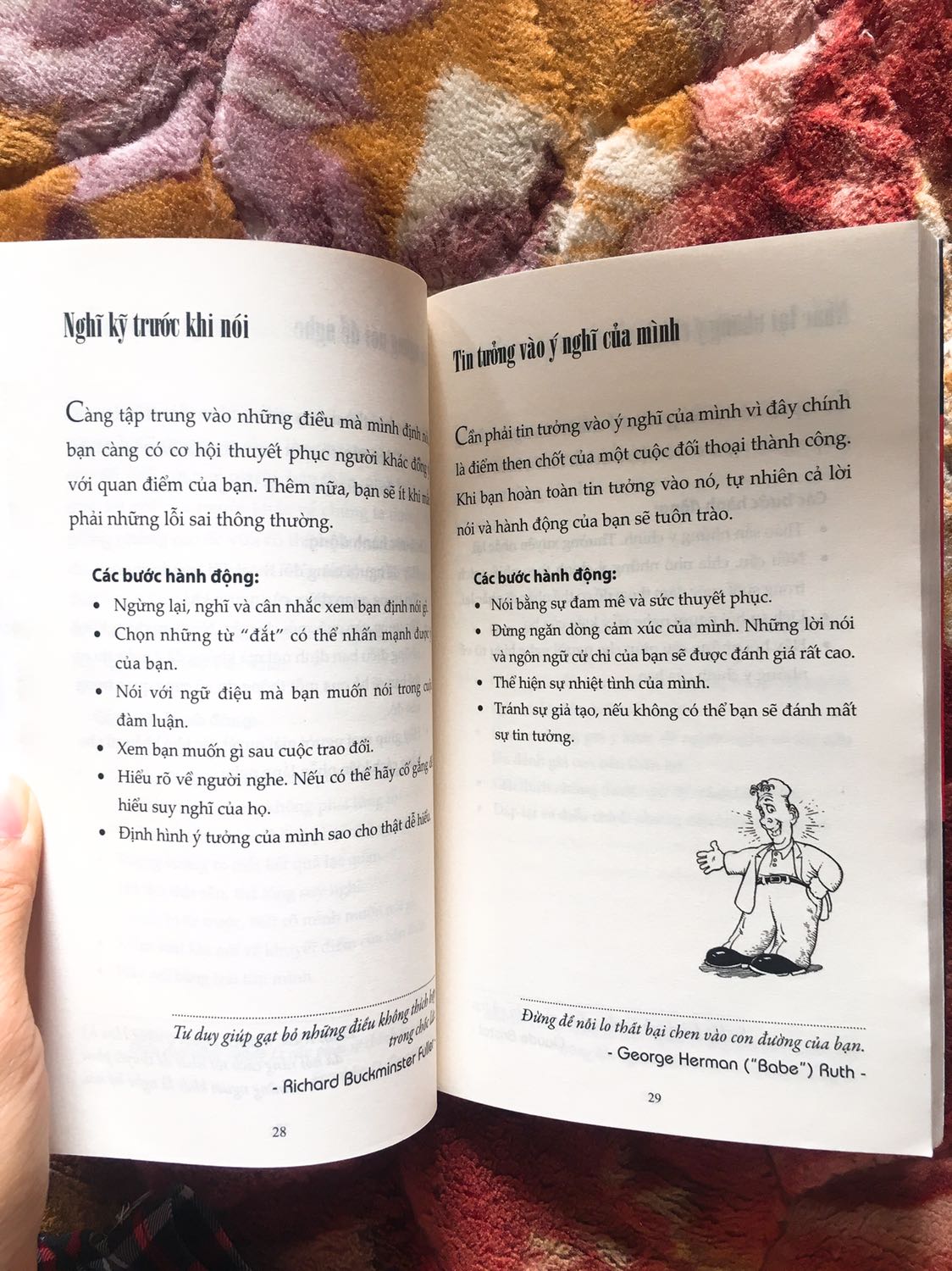 Sách khá mỏng, trình bày bìa hơi xấu, tựa sách nghe vẻ hấp dẫn :)))) lúc nhận thì rõ là sách cũ, trừ 1 sao. Mà đóng hộp thì to đùng :)))) Nội dung thì ngắn gọn, mình thấy cũng bình thường :)))) haizzz chả biết nói gì nữa.