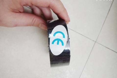 Mình nhận đc hàng r,  sp y như quảng cáo luôn ưng hết sức 
Tiki giao hàng siêu nhanh mới sáng htrc đặt hsau nhận đc hàng luôn. Đã thế a ship còn nhiệt tình hỏi thăm sức khỏe cả nhà mình nữa chứ 😊😊
Nhắn tin cho shop hỏi về sp thì shop nhiệt tinh tư vấn 
Nên mua cả nhà ạ 😄