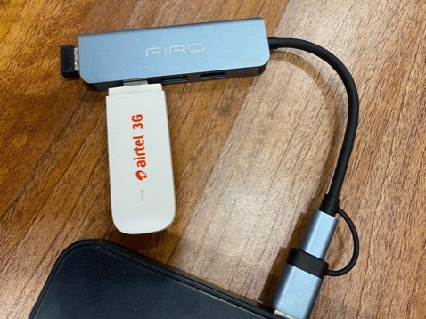 • Sản phẩm dùng tốt, giá thành hợp lý. Mình đã sử dụng một thời gian thấy rất hài lòng.

• Tốc độ truyền dữ liệu nhanh. Vỏ là hợp kim nhôm rất chắc chắn.

• Thiết kế đầu vào tích hợp cả cổng USB và cổng Type C rất tiện cho công việc 

• Hàng đóng gói cẩn thật, thiết kế nhỏ gọn. chắc chắn và đẹp. Thời gian giao hàng rất rất nhanh.

• FIRO là nhà sản xuất uy tín trên thị trường, Sản phẩm rất chất lượng. Mua hàng trên TIKI mình thấy luôn yên tâm.

• Cảm ơn FIRO & TIKI rất nhiều !!!