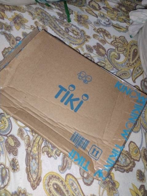 Lần đầu đặt hàng bên Tiki, biết trước là Tiki gói chống sốc... r cơ mà vẫn thấy ảo ***, k df chỗ nào mới kinh chứ trong khi cái hộp khá nát, 10đ cho Tiki