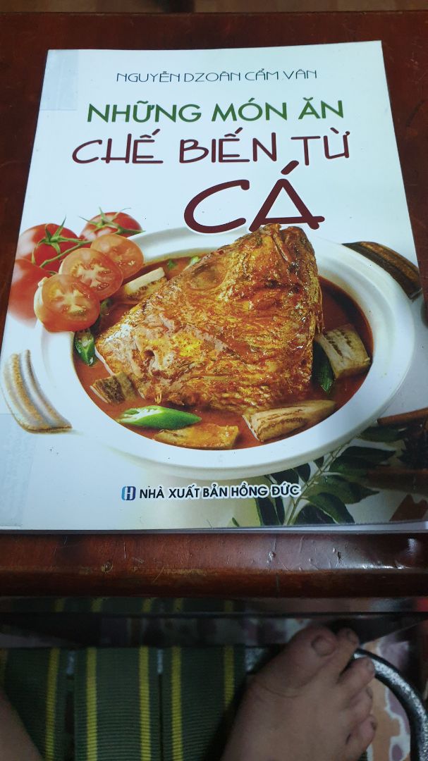 sách hay.nhieu noi dung moi lạ.giup ng doc bik them nh mon an mới cho gd