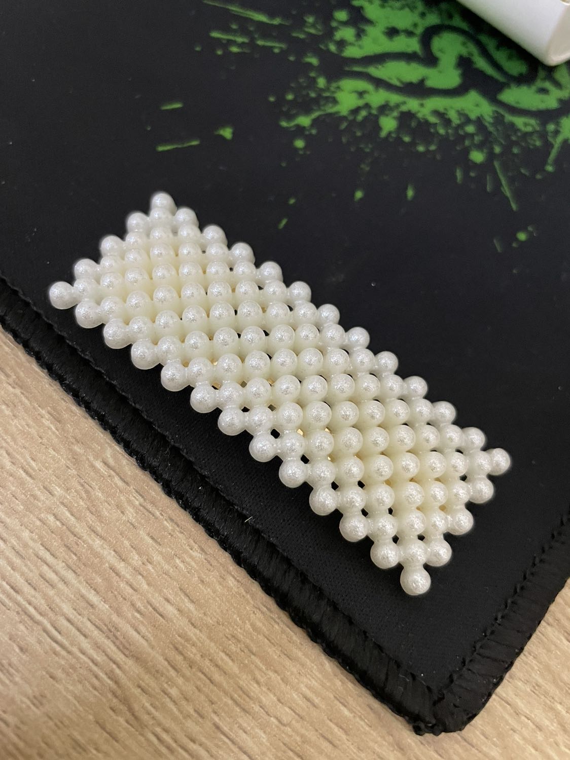 Giao hàng cực kì nhanh, kẹp đúng như trên ảnh quảng cáo, đẹp và chất lượng tốt. Ko có gì để chê hết. Rất hài lòng