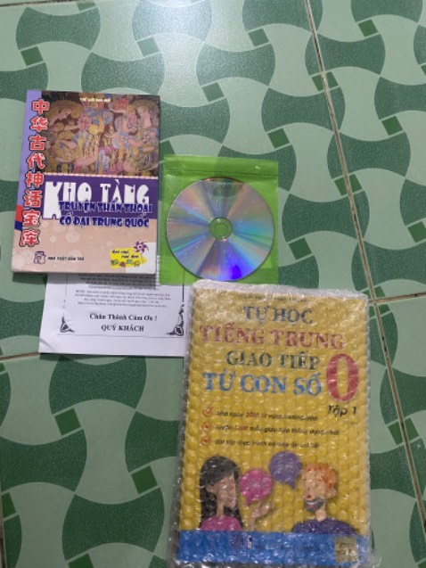 Shop giao nhanh, Shipper tận tình dễ thương, sách mới, đẹp, dễ học. Đáng mua!
Cảm ơn Tiki rất nhiều ❤️ Shop giao nhanh, Shipper tận tình dễ thương, sách mới, đẹp, dễ học. Đáng mua!
Cảm ơn Tiki rất nhiều ❤️