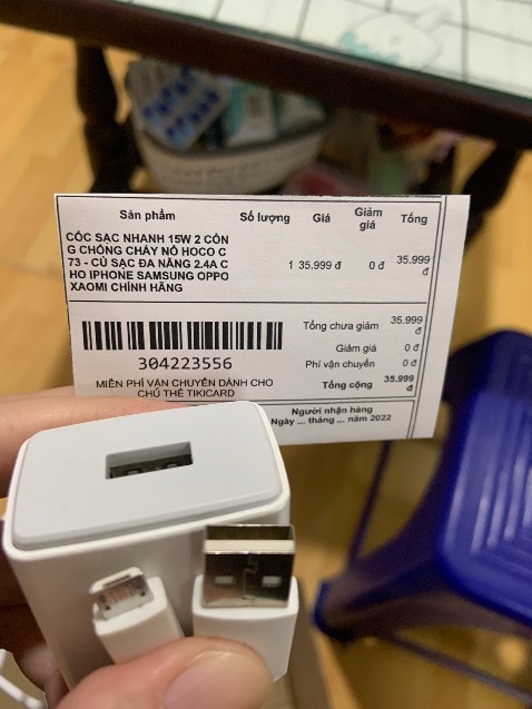 Giao sai sản phẩm, đặt hoco giao oppo, dây sạc vào chậm và đã hỏng, ko thể tin là Tiki cho những nhà bán thế này lên sàn!