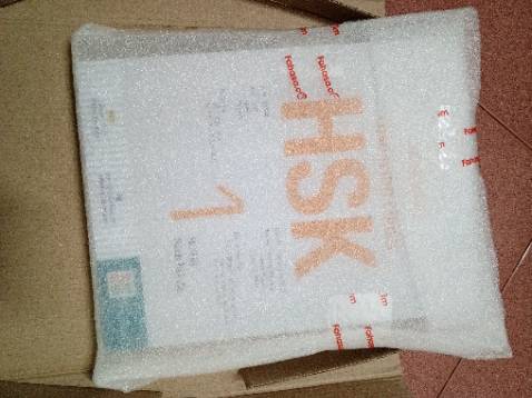 Hàng đặt từ 9/9 nhưng 20/9 mới giao tới nơi. Sách chất lượng tốt. Quyển học là quyển mùa, quyển bài tập đen trắng. Sách mới, thơm, xứng đáng 5 sao nhưng giao hàng quá chậm. Tổng thể 3 sao thôi. Nên mua của Fahasa. 🥰🥰🥰