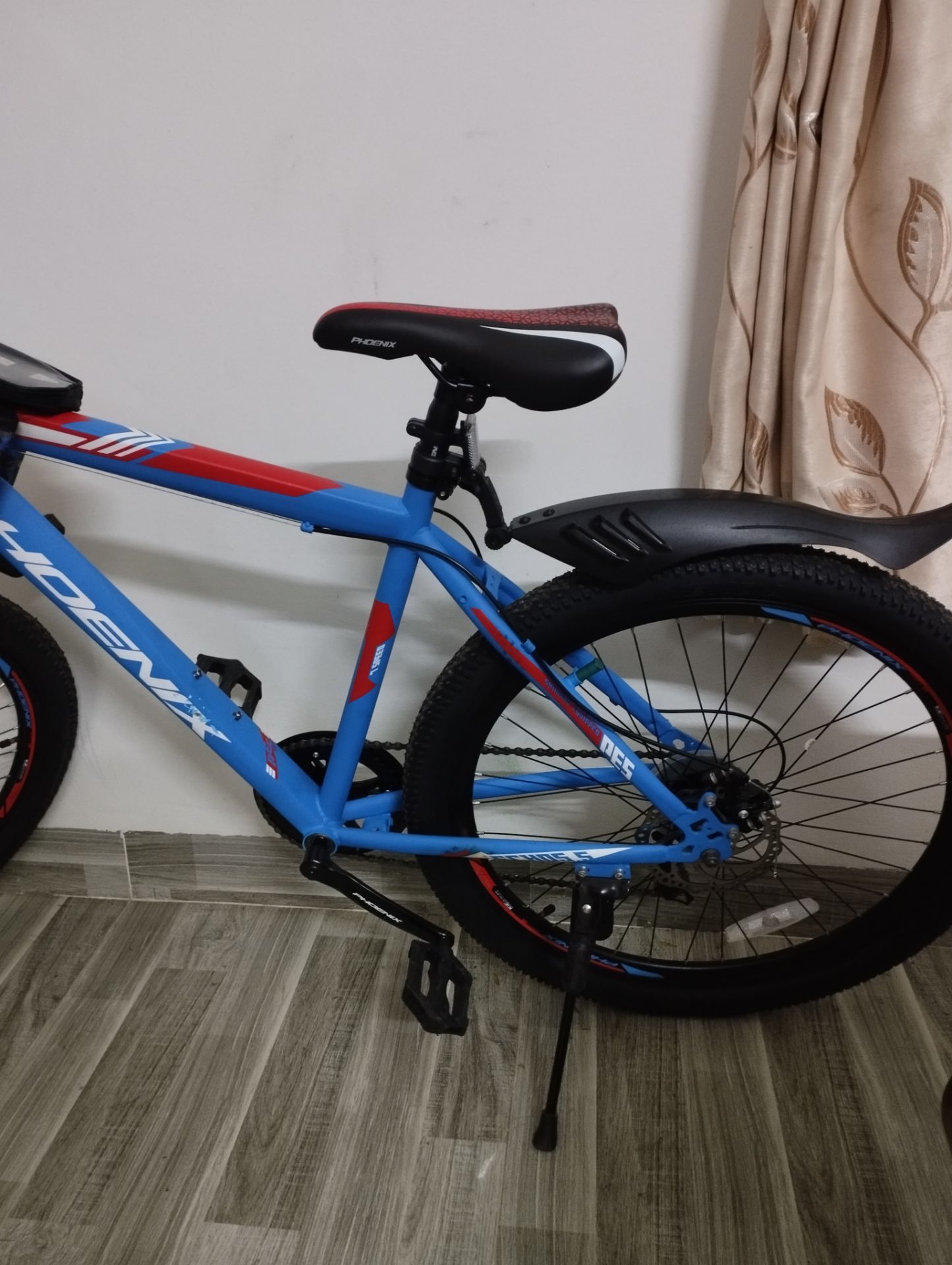 chất lượng tốt giao hàng nhanh. tiếc là bị khoá attra ko đc nữa m