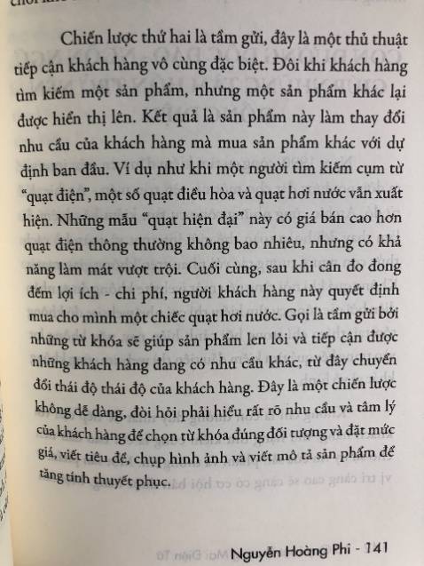 10 quy luật quá hay, có những quy luật nếu thật sự không đọc cuốn này mình không thể biết trước được hoặc nếu có biết chắc cũng trả giá hay chi phí cao mới biết được các Quy Luật ấy.

Một lần nữa cám ơn A Phong và Anh Phi đã viết một cuốn rất thực tế cho những người đang tìm hiểu về thương mại điện tử như em ạ!