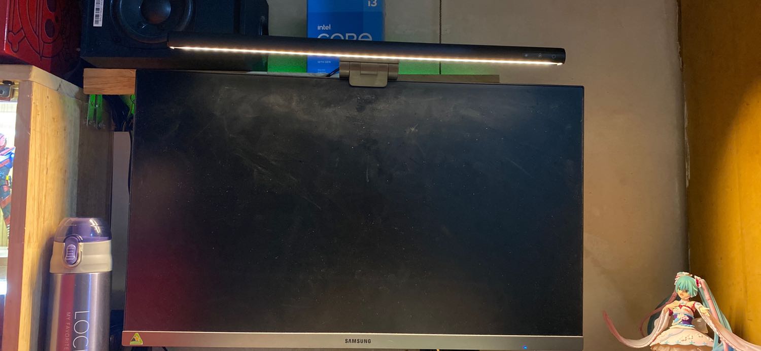 Đã nhận hàng và đang Sài .hàng đẹp chất lượng 
Mẫu mã gọn