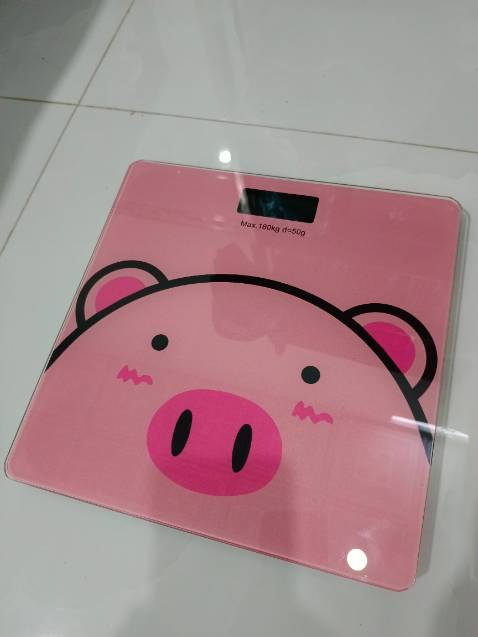 Trước mắt sử dụng thấy ổn. Sản phẩm nhỏ gọn đẹp, nhưng góc cạnh sản phẩm chế tác chưa đủ tính tế có một chút trầy xước. Đóng gói đơn sơ, xấu.