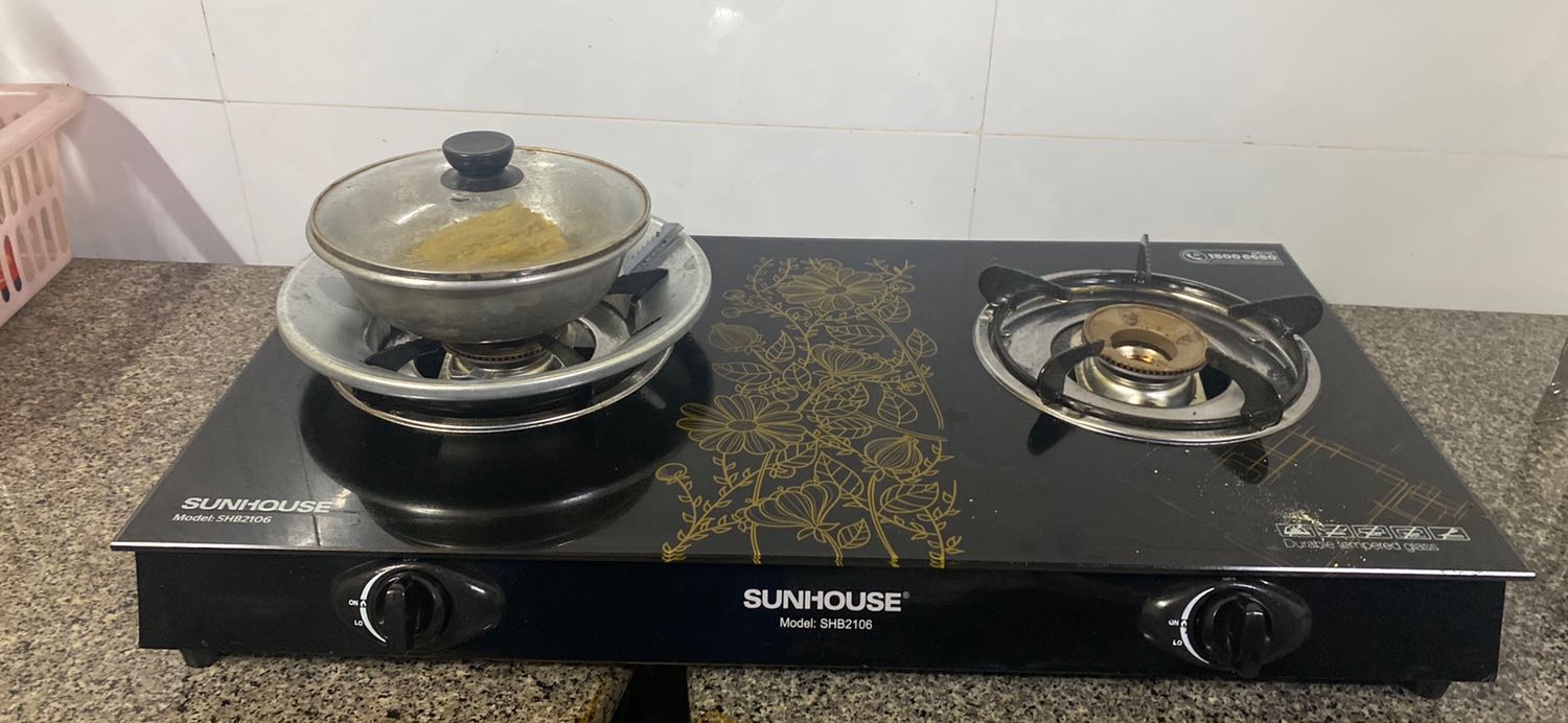 Mình không hài lòng vì đặt bộ 02 kiềng chắn gió, tuy nhiên khi nhận hàng mở ra thì chỉ có 01 kiềng cứ tưởng mình đặt 01 kiềng nhưng không phải, đã bộ là số lượng phải là 02. Nhờ quý đơn vị kiểm tra rà soát lại giúp, xin cám ơn!