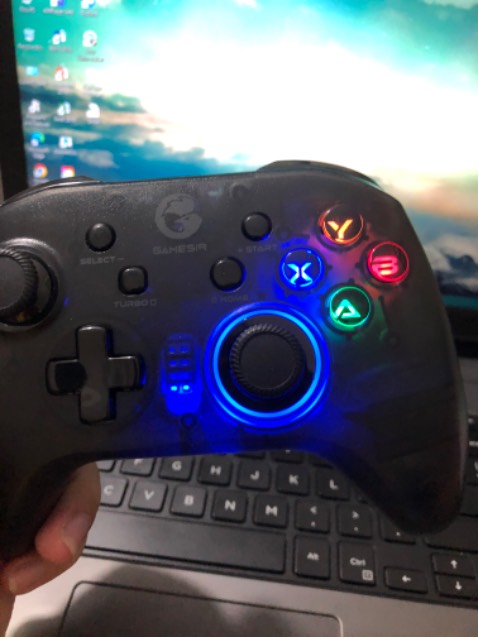 Giao hàng nhanh. Tay cầm được giao như mô tả, đóng gói kĩ càng