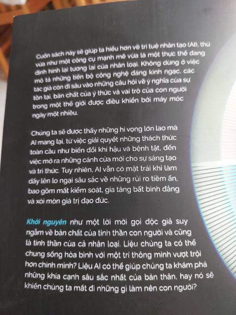 Cuốn sách cuôi cùng của ngoại trưởng H Kissinger. Cuốn sách về AI phát hành trước khi bùng nổ của nó. Cái gì cũng có 2 mặt, AI không ngoại lệ.