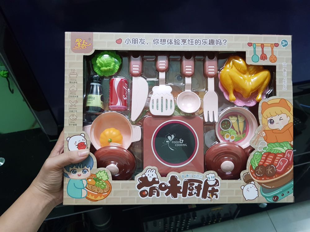 Đồ m mua tặng mà siêu ưng luôn ấy. Giống y quảng cáo. Shop rep nhiệt tình, chu đáo.
