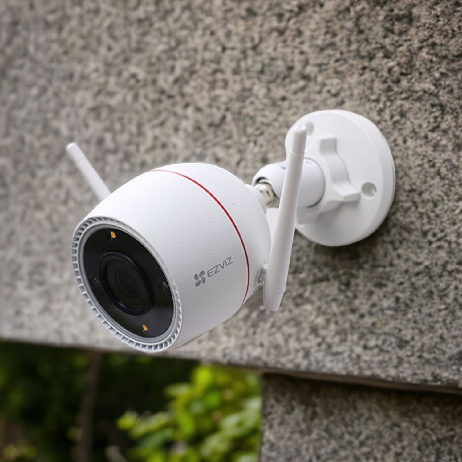 Hình ảnh rõ nét và chi tiết, lắp đặt và cài đặt cũng khá đơn giản.  Shop uy tín nhé các bạn