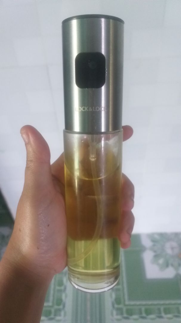 Mới đặt chiều tối hôm qua.sáng sớm nay đã đươc nhận hàng.xịt thử xíu thấy ổn.còn xài lâu dài ra sao thì không biết.Hàng đóng gói cẩn thận kỹ càng.Thôi tặng đại cho shop 5☆.Xài lâu dài hàng tốt thì sẽ mua ủng hộ tiếp nhé.cảm ơn shop nhiều.cảm ơn TiKi nhiều.chúc sức khỏe ạ