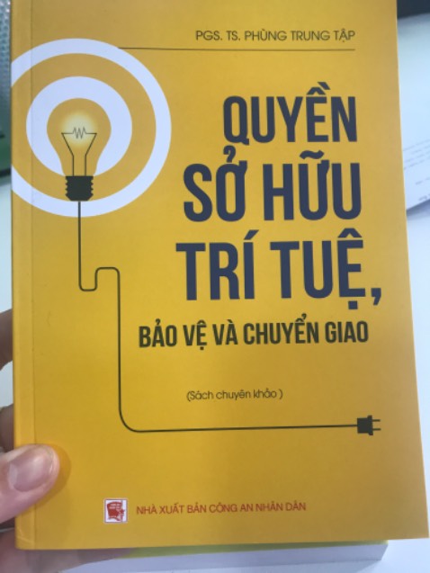 Gói hàng cẩn thận